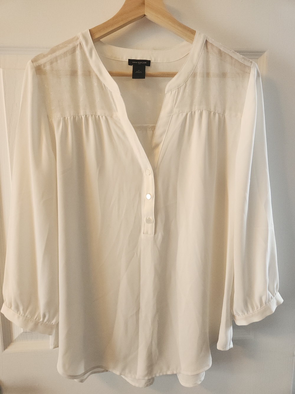 Ann Taylor Cream Blouse - Split Neck Button Front